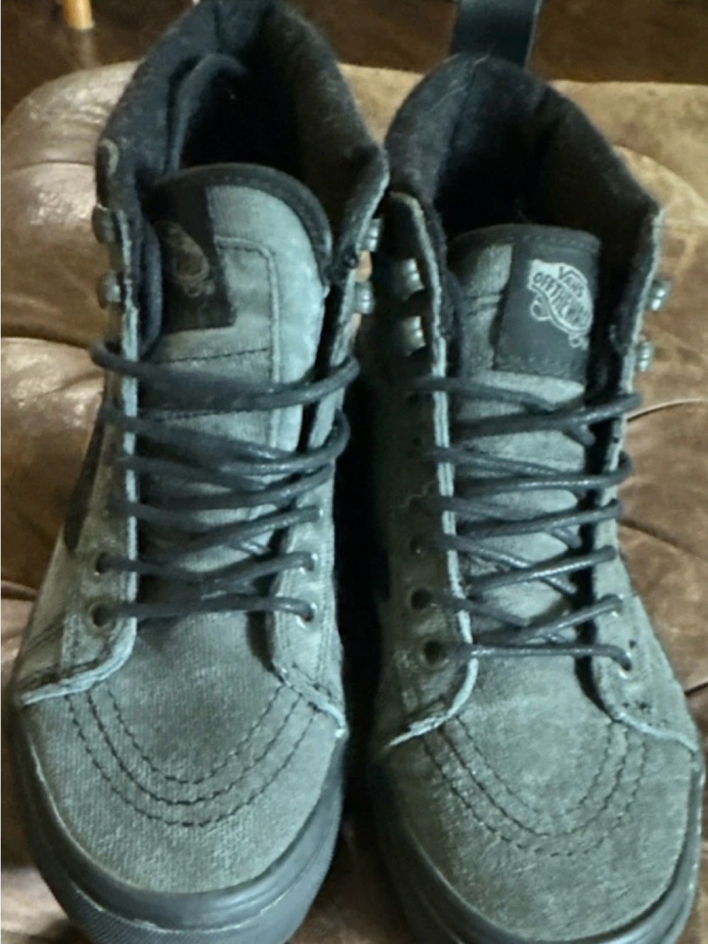 Vans Men's Black & Grey SK8-Hi MTE High-Top Suede Sneakers